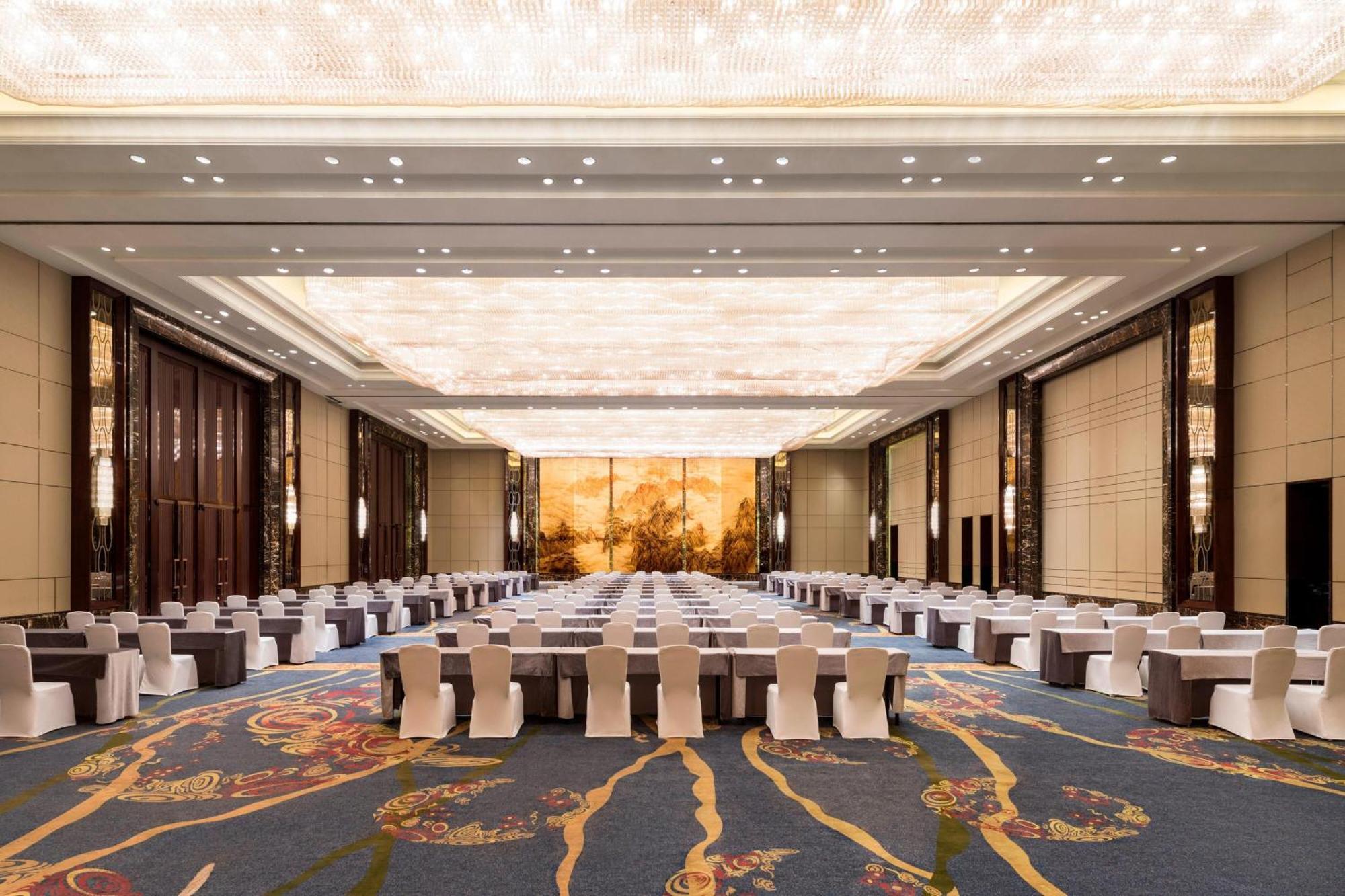 Отель The Westin Hefei Baohe Экстерьер фото
