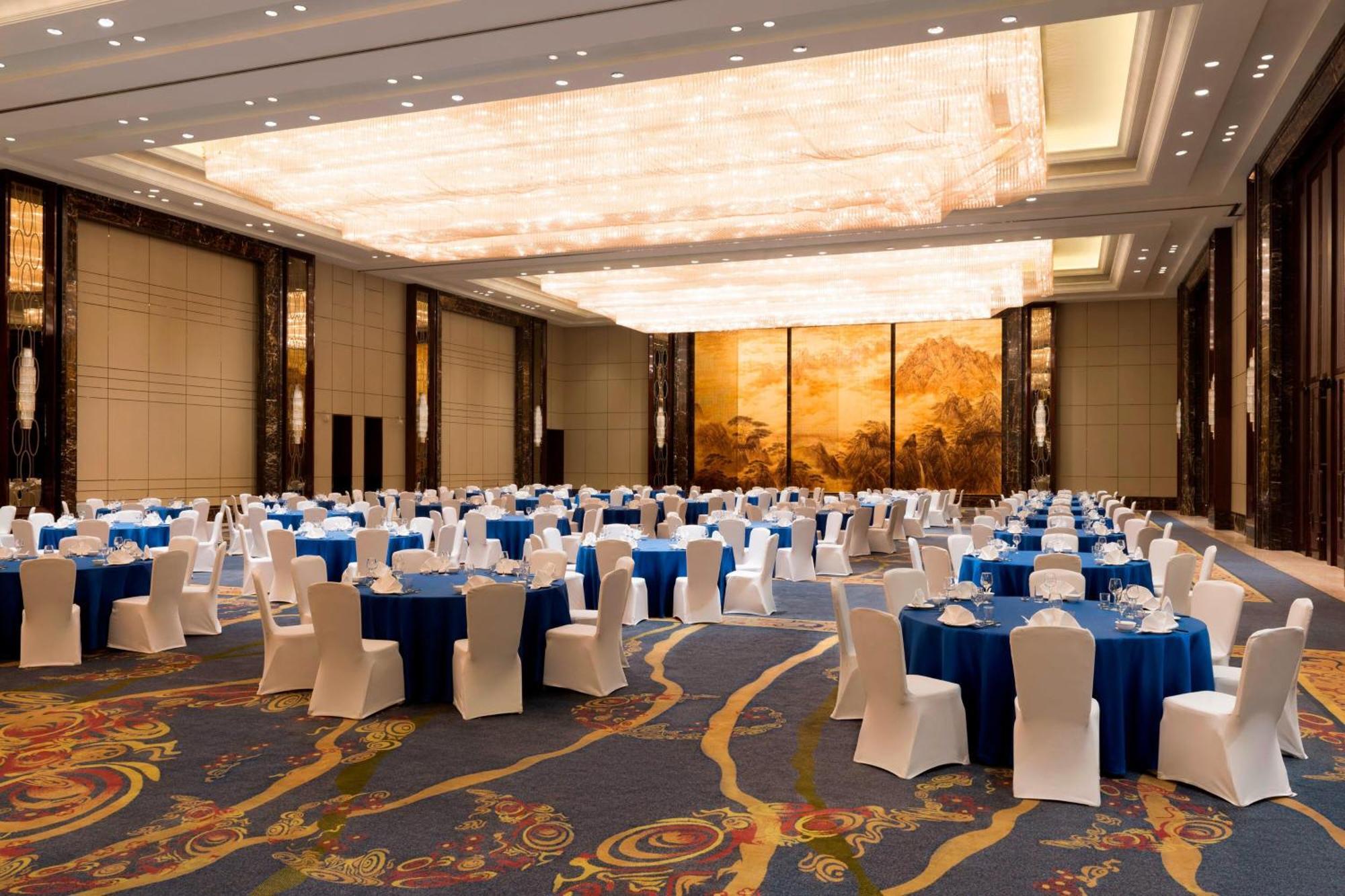Отель The Westin Hefei Baohe Экстерьер фото
