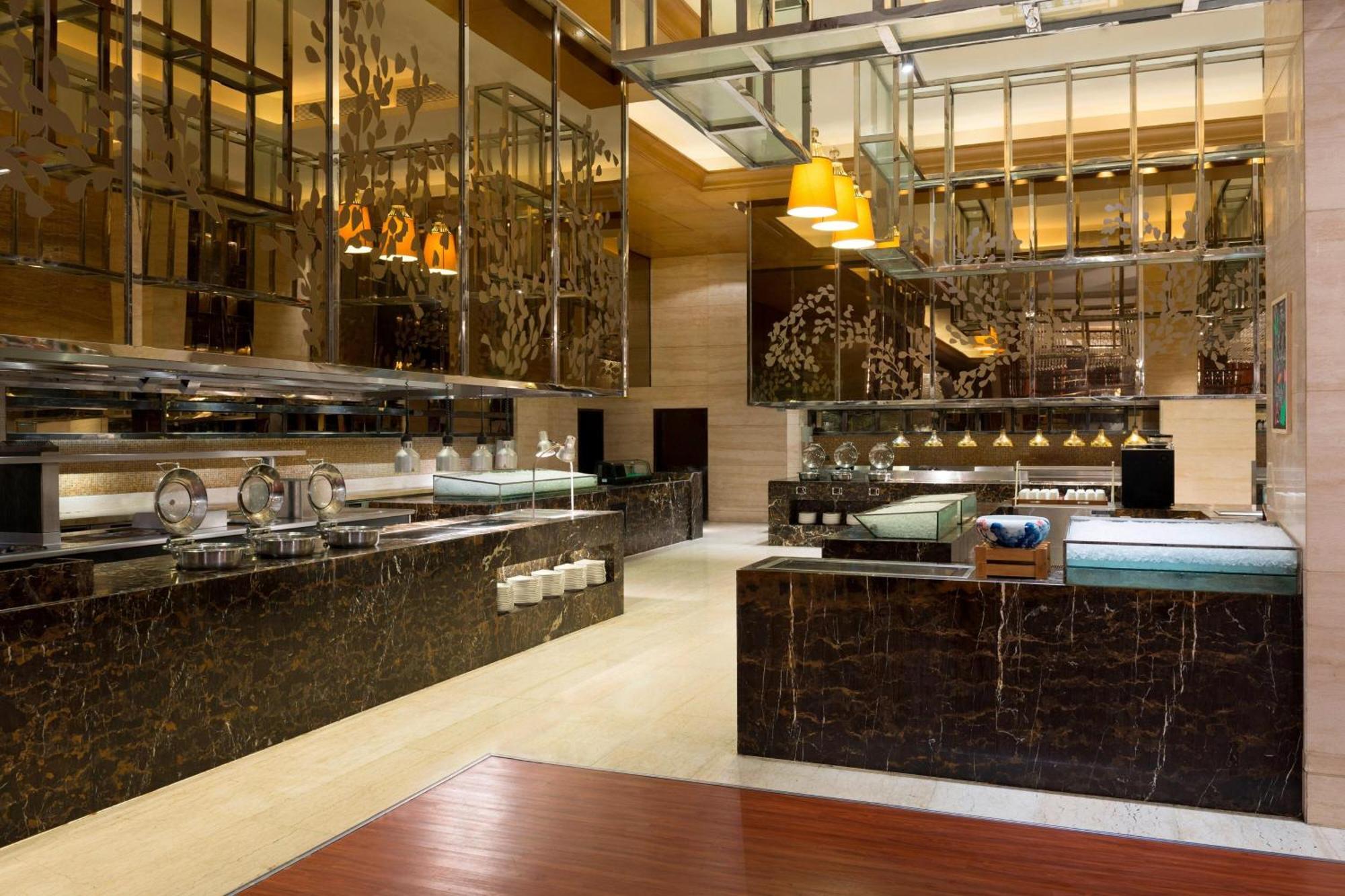 Отель The Westin Hefei Baohe Экстерьер фото