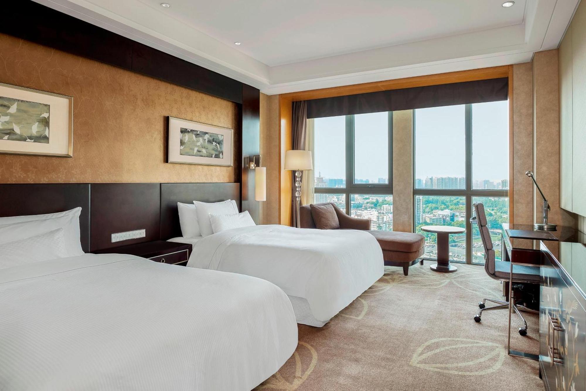 Отель The Westin Hefei Baohe Экстерьер фото